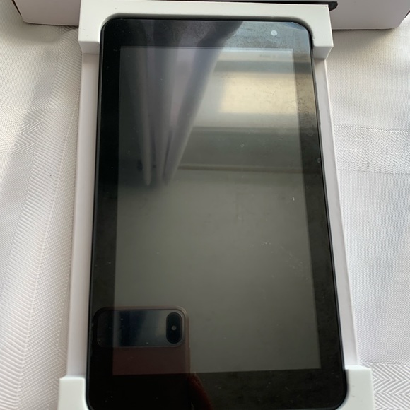 Tablet - Picture 2 of 2